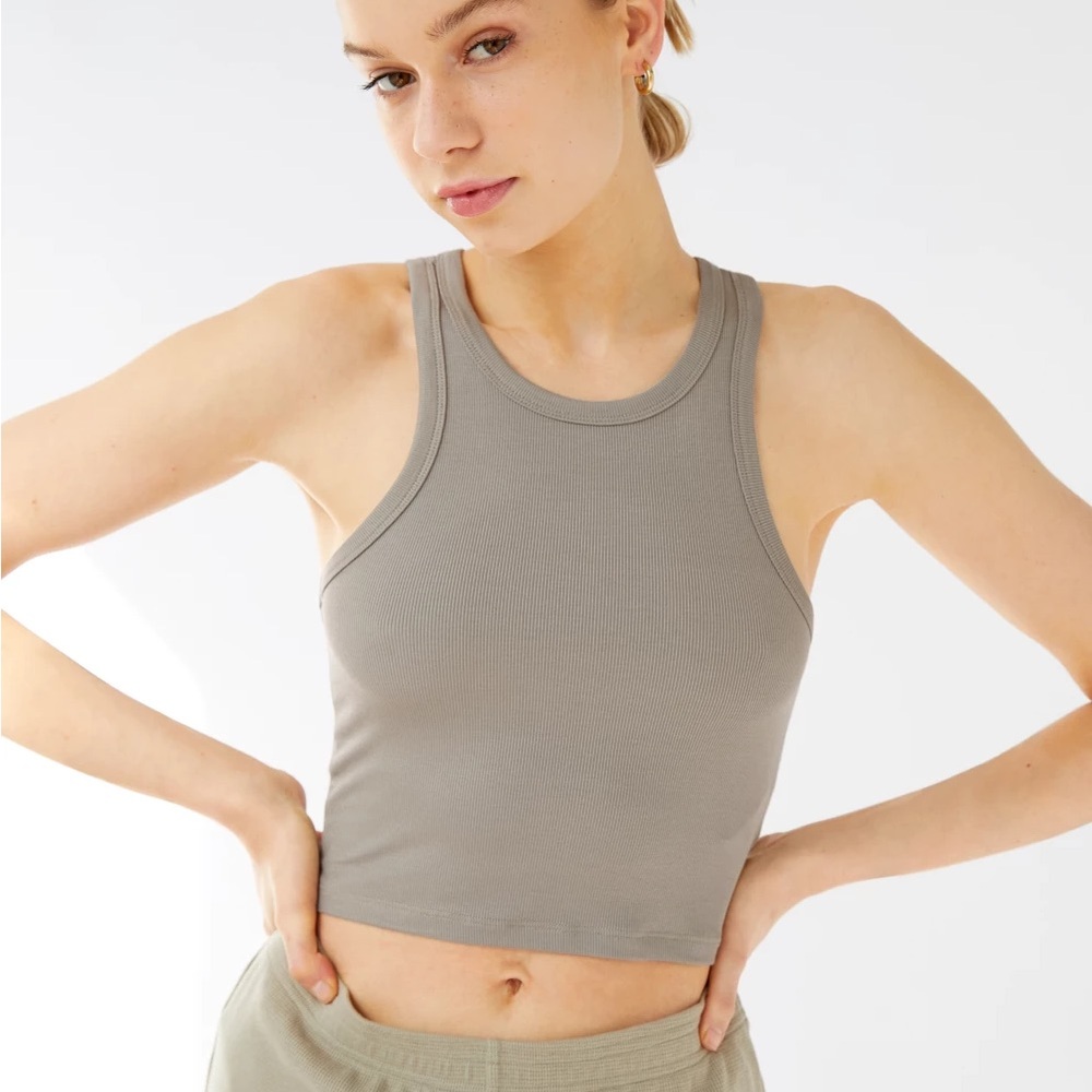 Aritzia Sunday Best Honor Tank in Dry Basil Green NWT